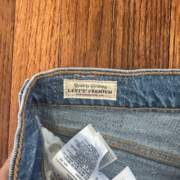 Women’s Levi Premium Wedgie Icon Fit Jeans size 29 - Picture 8 of 10